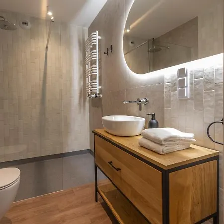 River Side 3/18 * Oświęcim